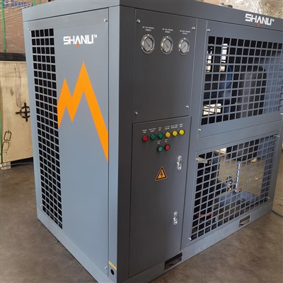 Filtrujący osuszacz powietrza do sprężarki klimatyzacji